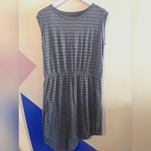 Cute Denver Hayes summer dress